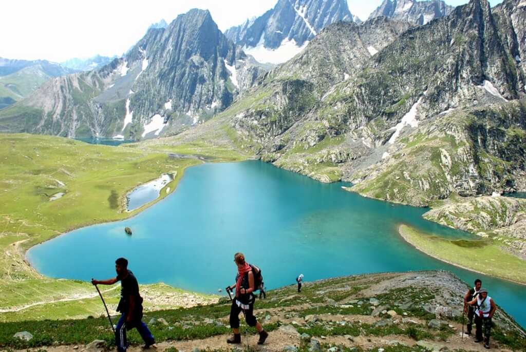 Top Hiking Destinations in Jammu